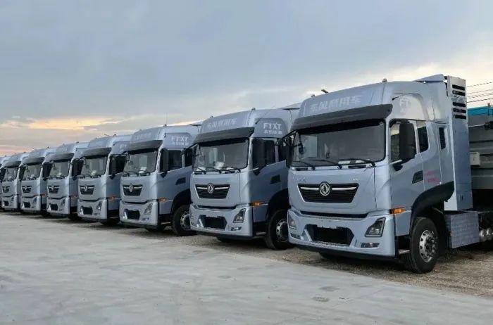 640 640